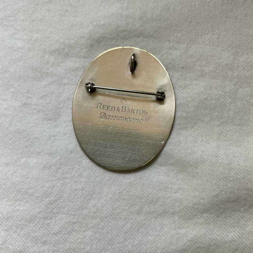 Rare Vintage Reed & Barton Damascene Cuff and Pin/Pendant Set - Picture 5 of 8